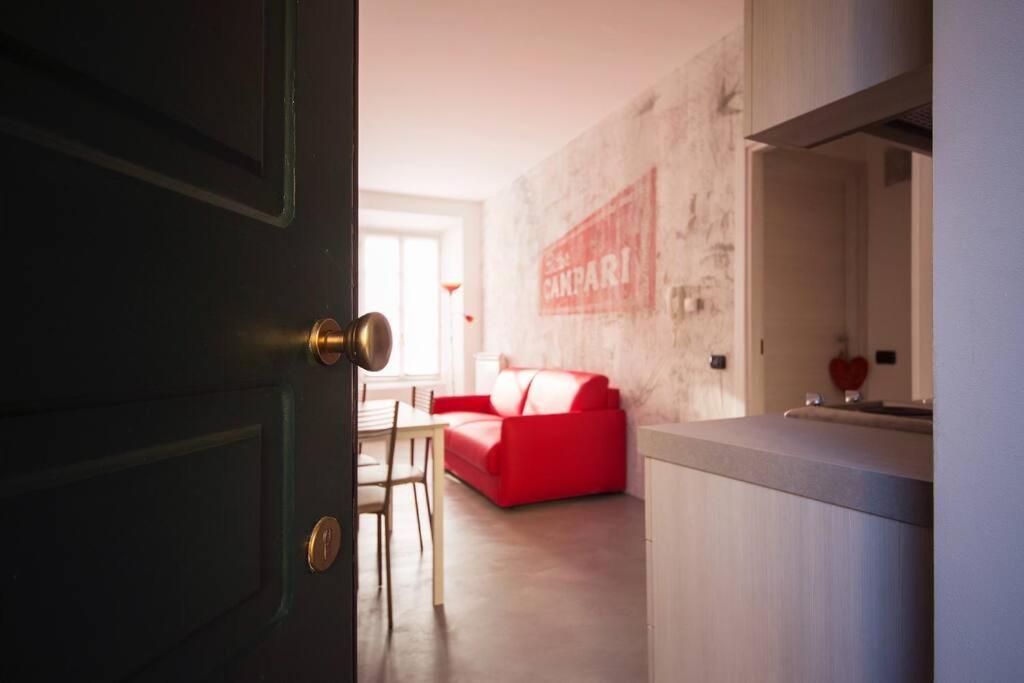 Be Happy - The House Of Travelers Apartment Комо Екстериор снимка
