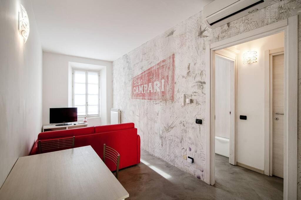 Be Happy - The House Of Travelers Apartment Комо Екстериор снимка